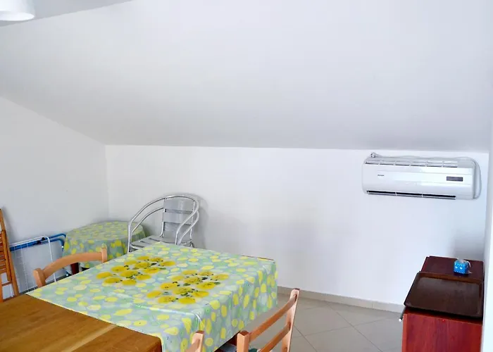 Apartment With A Parking Space Mandre, Pag - 6415