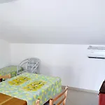 Apartamento With A Parking Space Mandre, Pag - 6415