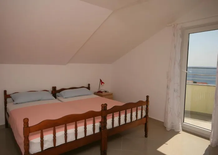 With A Parking Space Mandre, Pag - 6415 Apartment *