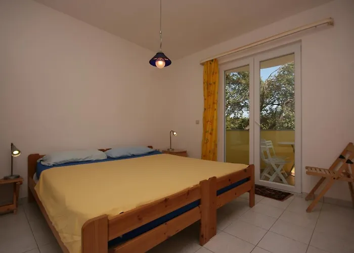Apartment With A Parking Space Mandre, Pag - 6415