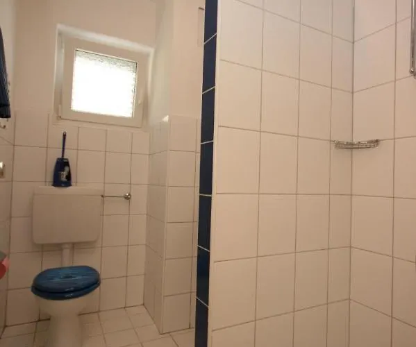 With A Parking Space Mandre, Pag - 6415 Apartment Kolan