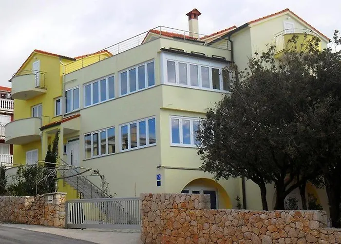 Apartment With A Parking Space Mandre, Pag - 6415